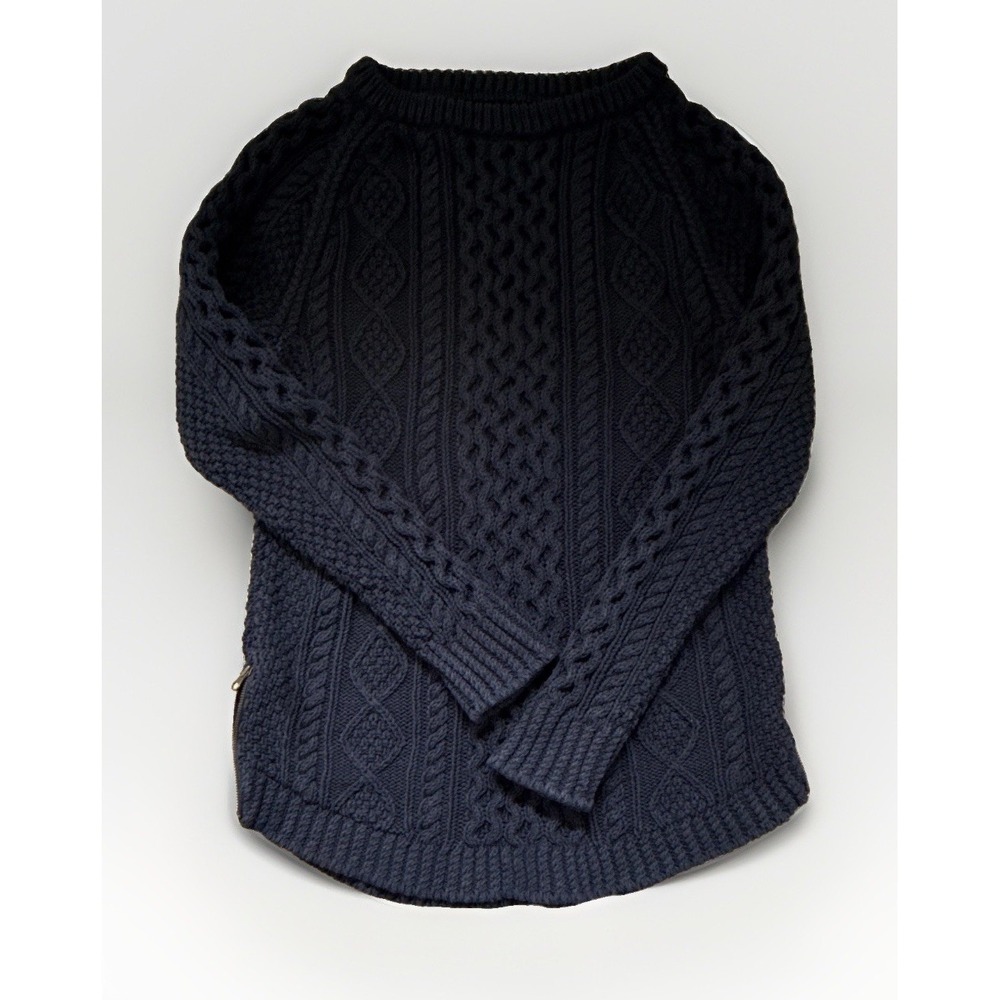 L.L.Bean Signature Women's Blue Cable-Knit Fisherman Pullover Sweater XS